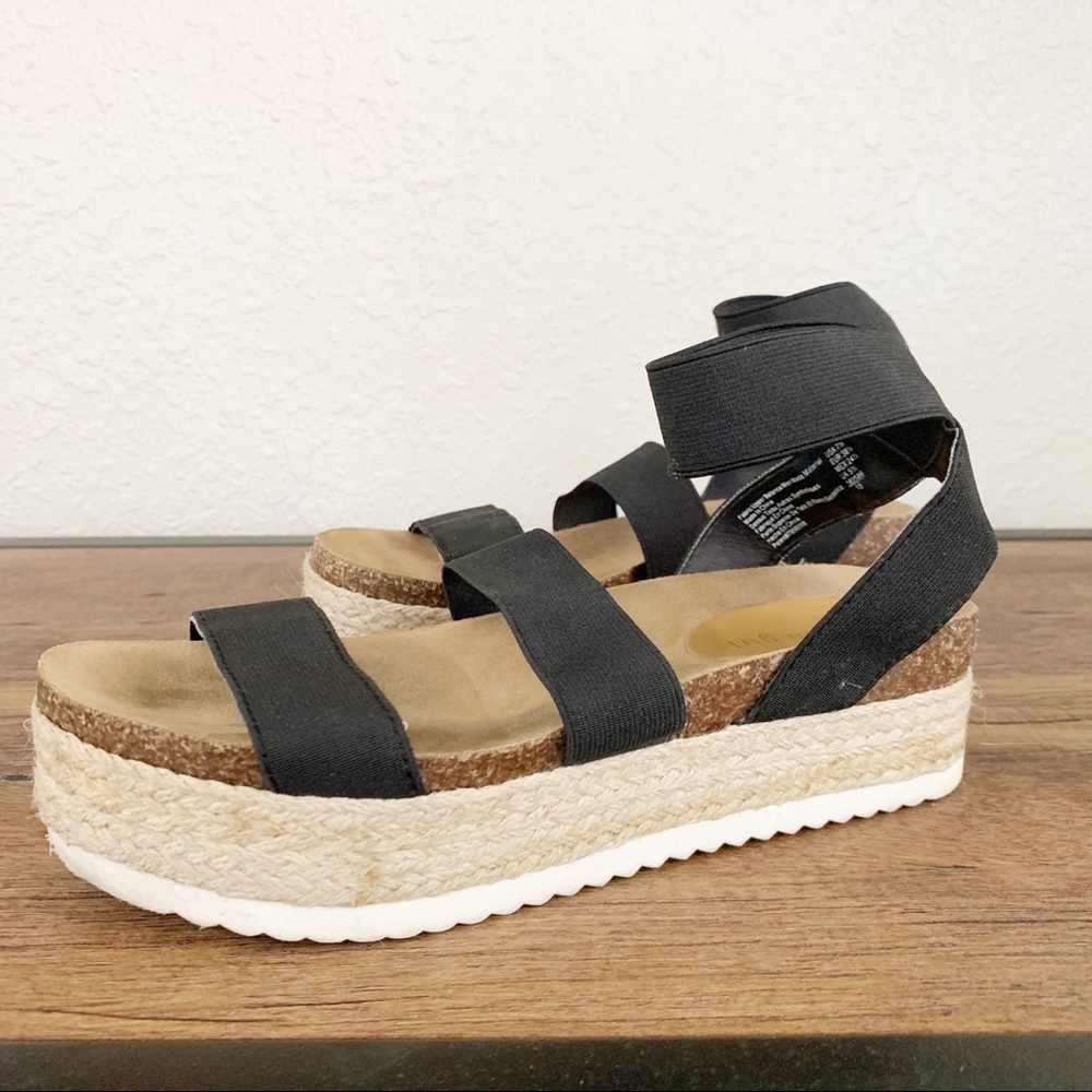 Madden Girl Kimmie Flatform Espadrille Sandals